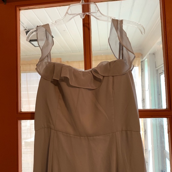 Anthropology BHLDN soft grey elegant  Chiffon dress NWT S 16 - Picture 2 of 16